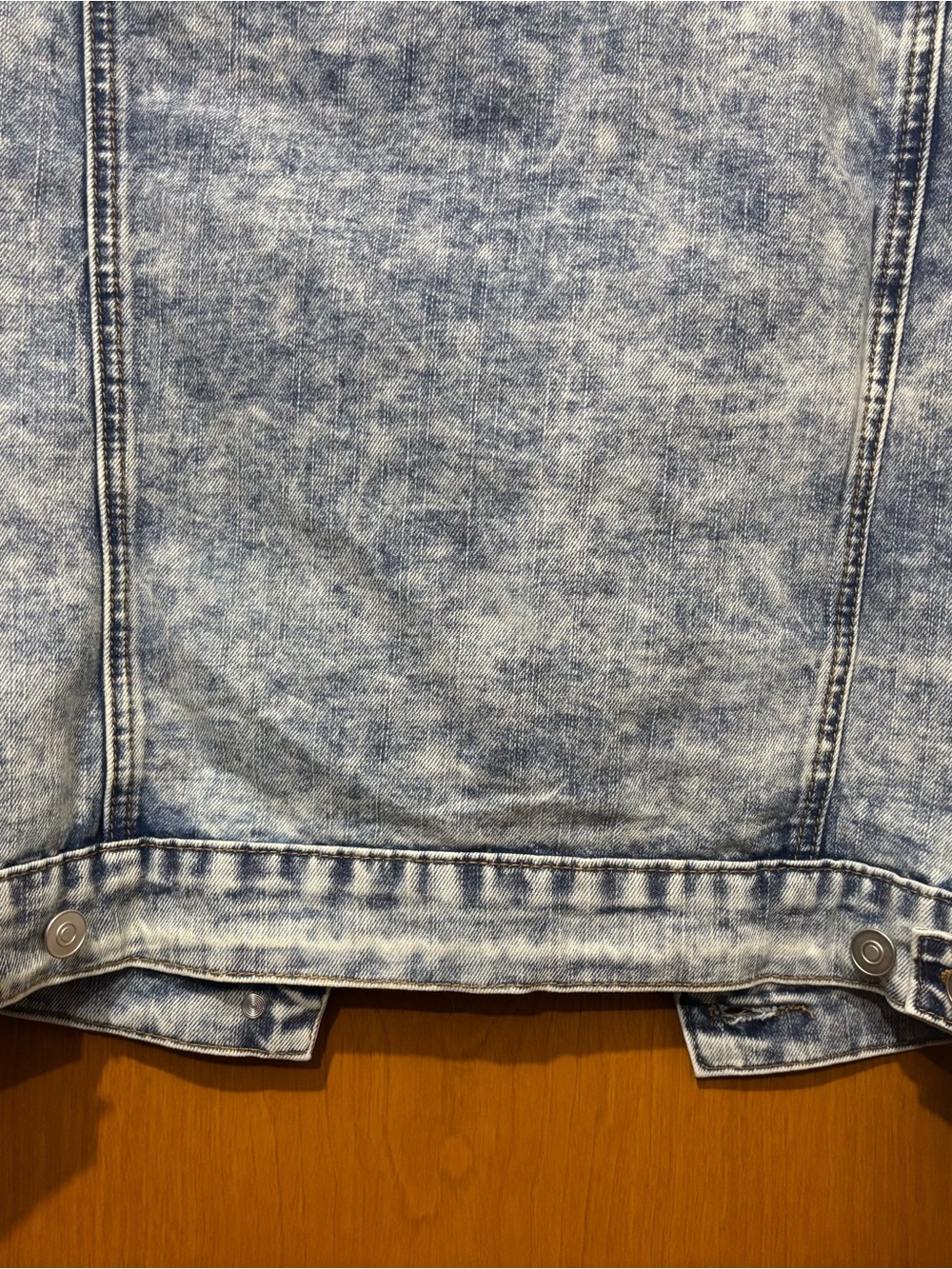 Fate Light Wash Denim Jacket NWT SIZE SMALL - Picture 5 of 5